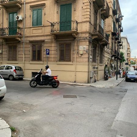شقة Al Centro Di Tutto باليرمو المظهر الخارجي الصورة