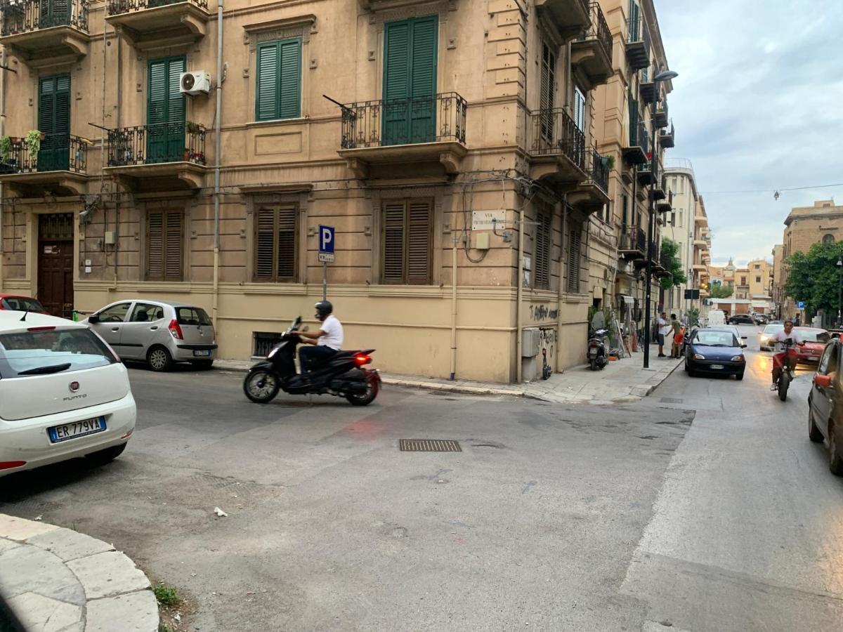 شقة Al Centro Di Tutto باليرمو المظهر الخارجي الصورة